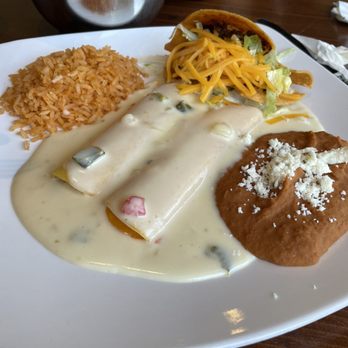 Cafe Herrera - Ground beef crunchy taco with cheddar cheese enchiladas beans and rice. - Tex-Mex Near Me - Dallas, Texas Cafe Herrera - Ground beef crunchy taco with cheddar cheese enchiladas beans and rice. - Tex-Mex Near Me - Dallas, Texas