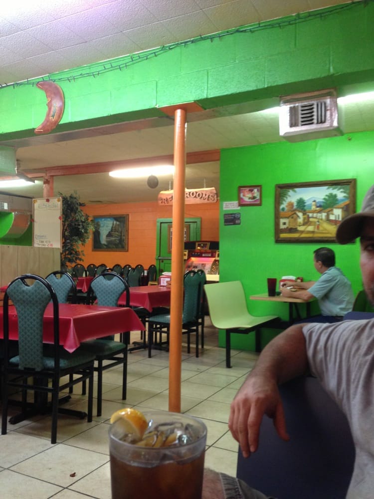 EL RODEO Updated August 2024 16 Reviews 109 E Central Ave, Nixon