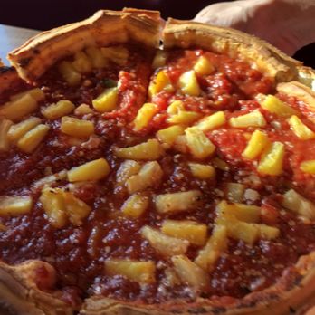 Giordano's - Pizza Near Me - Chicago, Illinois