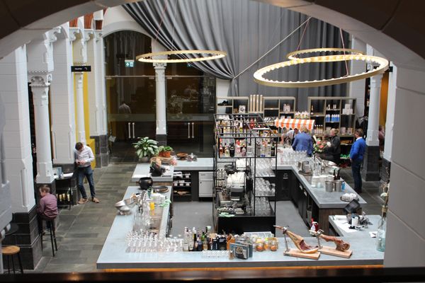 Post-Plaza Hotel & Grand Café by null