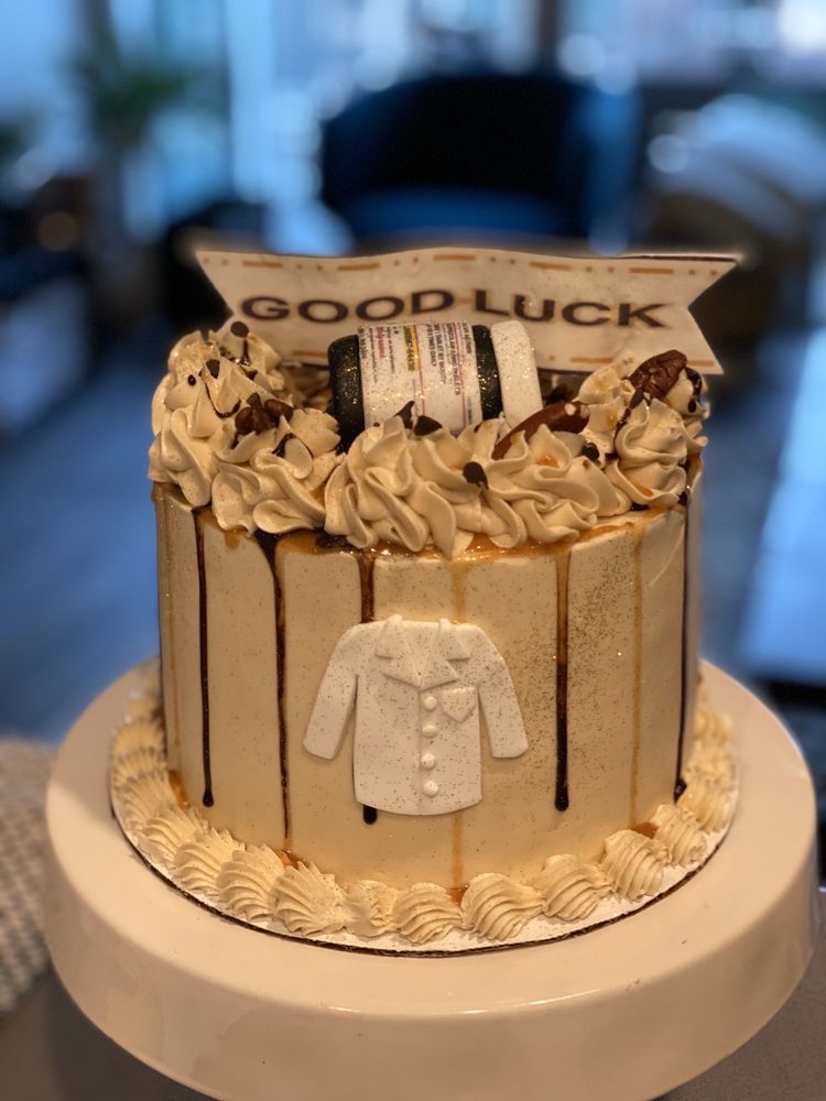 ENDULGE CUPCAKE BOUTIQUE Cupcakes in Atlanta, at 749 Moreland