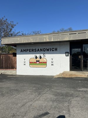 Ampersandwich by null