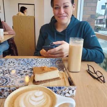 Qamaria Coffee - Coffee & Tea Near Me - Fullerton, California