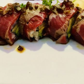 Ichiban - Yaki Beef Roll - Sushi Bars Near Me - Saint Robert, Missouri