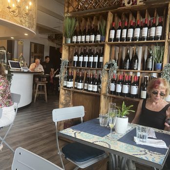 Salento Bistrot - The inside is just so comfy and cozy . - Wine Bars Near Me - Houston, Texas Salento Bistrot - The inside is just so comfy and cozy . - Wine Bars Near Me - Houston, Texas