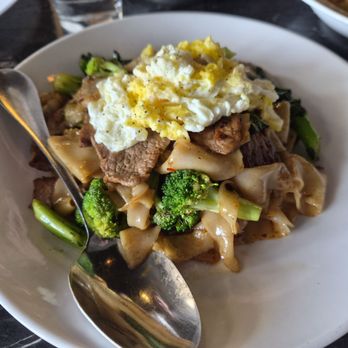 Udom Thai - Pad Se Beef - Thai Near Me - Centennial, Colorado