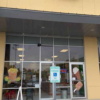 Helados Aranda - Store Front - Ice Cream & Frozen Yogurt Near Me - San Antonio, Texas Helados Aranda - Store Front - Ice Cream & Frozen Yogurt Near Me - San Antonio, Texas