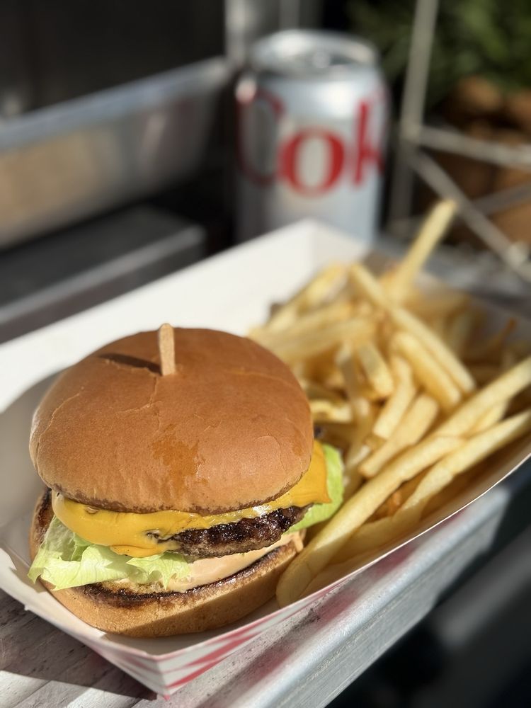 Austyn's Burger Logo