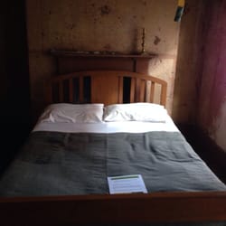 Susannah Place Museum - Historical bedroom