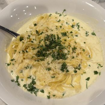 Capitano Steak and Seafood - Fettuccine Alfredo - Seafood Near Me - Rochester, New York