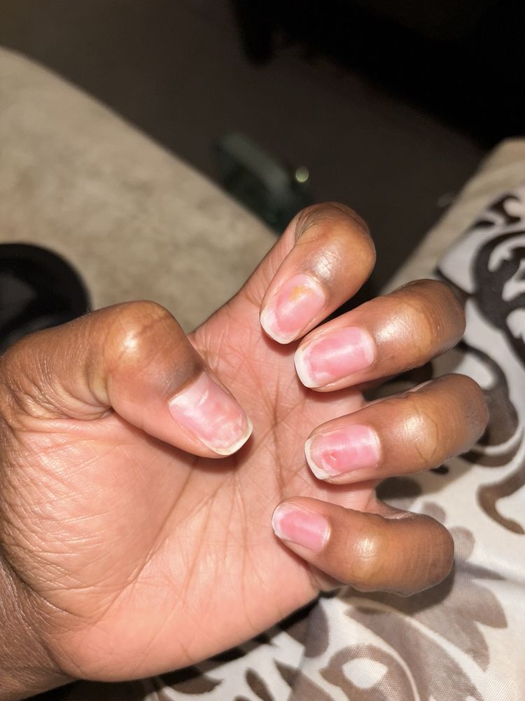 Nails So Happy Logo