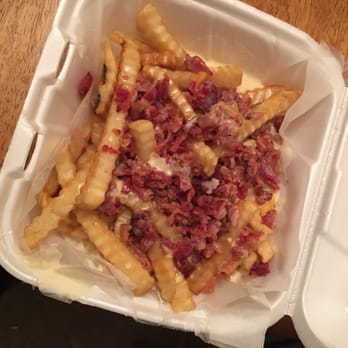 Sue's Wings and Things - Queso bacon cheese fries - Chicken Wings Near Me - Anderson, South Carolina Sue's Wings and Things - Queso bacon cheese fries - Chicken Wings Near Me - Anderson, South Carolina