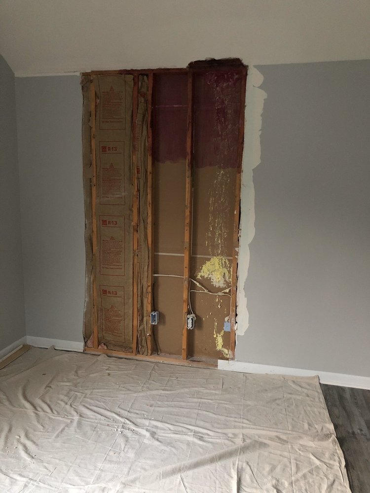 Slide of D-One Construction Services