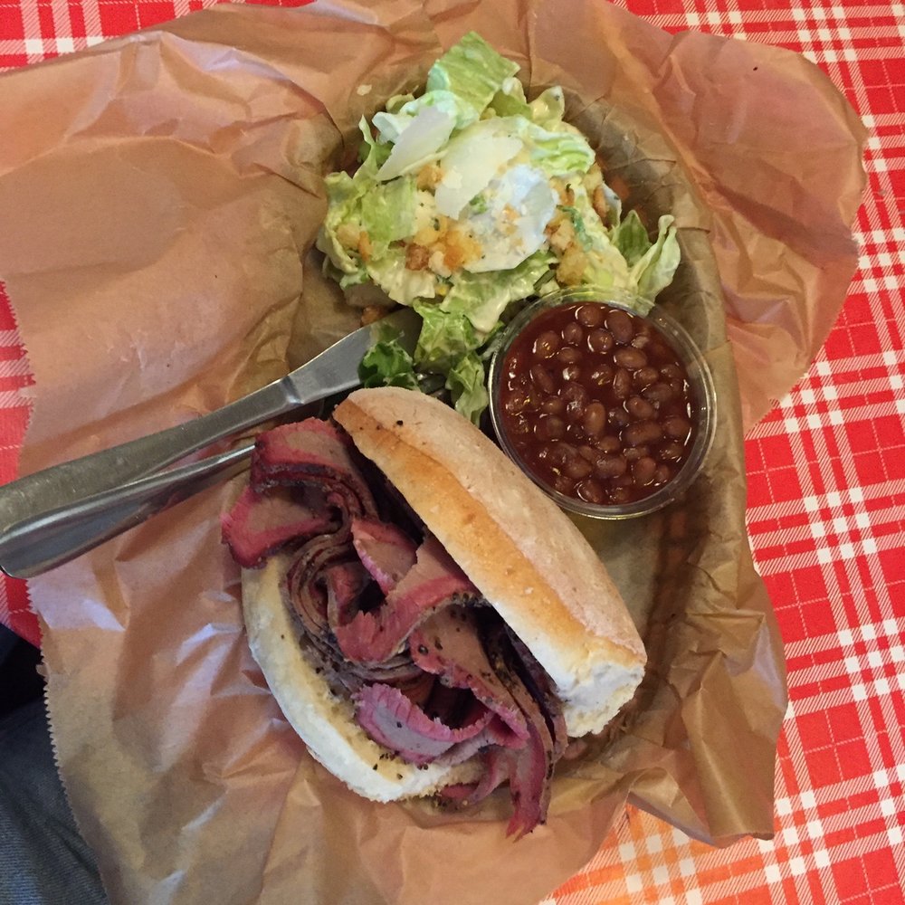 Boogie's BBQ - Beef brisket - American Near Me - Nuremberg, BY