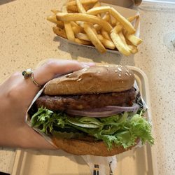 Habit Burger & Grill - Veggie Burger