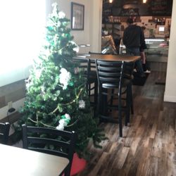 Leila Jo's Cafe & Bakery - Little are to eat