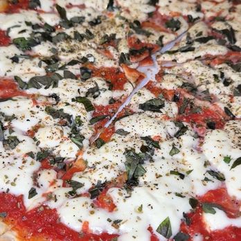 Clubhouse - Pizza - Sports Bars Near Me - Greensboro, North Carolina Clubhouse - Pizza - Sports Bars Near Me - Greensboro, North Carolina