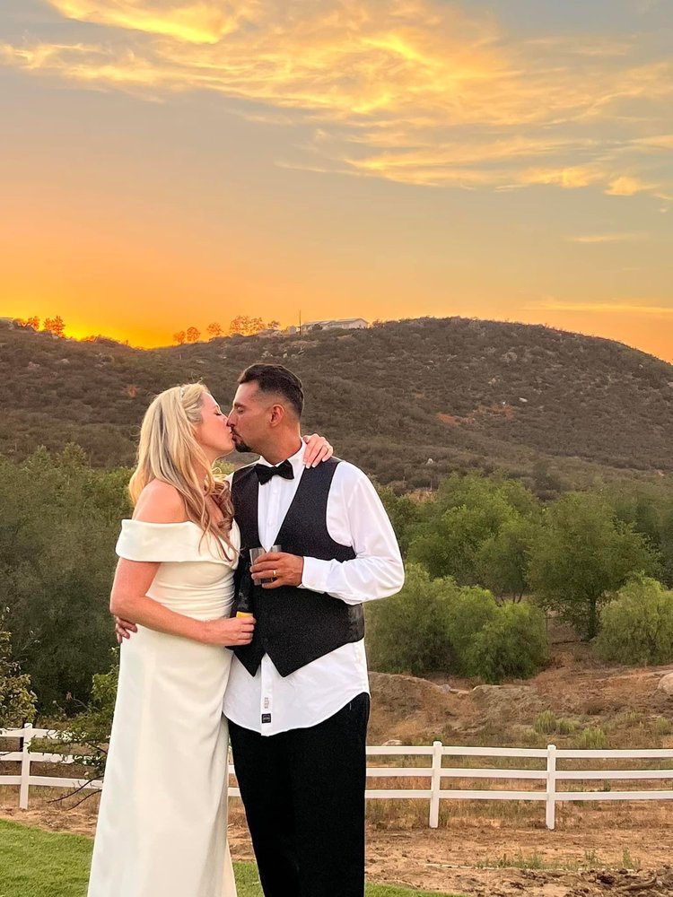 CRUISE PARTY RENTALS Updated May 2024 31 Reviews 1704 E Valley