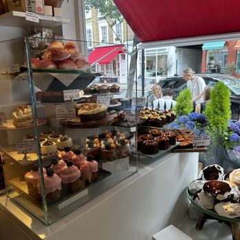 Ottolenghi Notting Hill - wide assortment of cakes and pastries! - Bakeries Near Me - London, XGL
