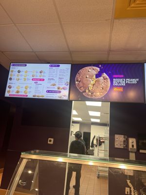 Insomnia Cookies by null
