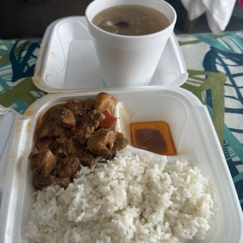 Cabalen Restaurant - Pork menudo and pork sinigang-13.98 for a 2 choice - Filipino Near Me - Atlantic Beach, Florida
