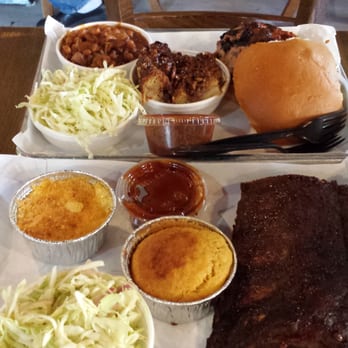 Smoque BBQ - Ribs, corn bread muffin, mac-n-cheese and slaw. Then chopped brisket, bread pudding, slaw and beans - Barbeque Near Me - Chicago, Illinois Smoque BBQ - Ribs, corn bread muffin, mac-n-cheese and slaw. Then chopped brisket, bread pudding, slaw and beans - Barbeque Near Me - Chicago, Illinois