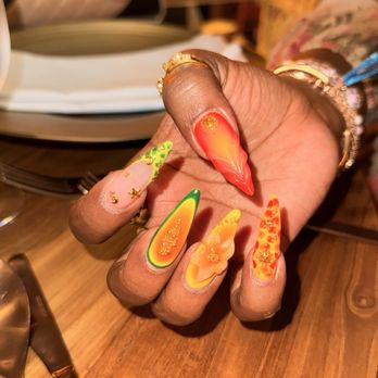 Yasmin's Pretty Nails - Left hand - Nail Technicians Near Me Yasmin's Pretty Nails - Left hand - Nail Technicians Near Me