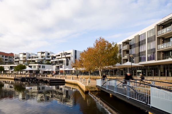 East Perth Suites Hotel by null