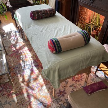 Healing Reiki - Treatment table at Healing Reiki Brooklyn - Reiki Near Me Healing Reiki - Treatment table at Healing Reiki Brooklyn - Reiki Near Me