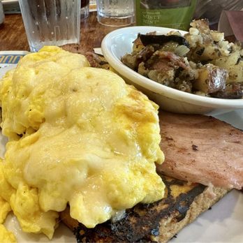 Ann Sather Restaurant - Scandinavian Near Me - Chicago, Illinois Ann Sather Restaurant - Scandinavian Near Me - Chicago, Illinois