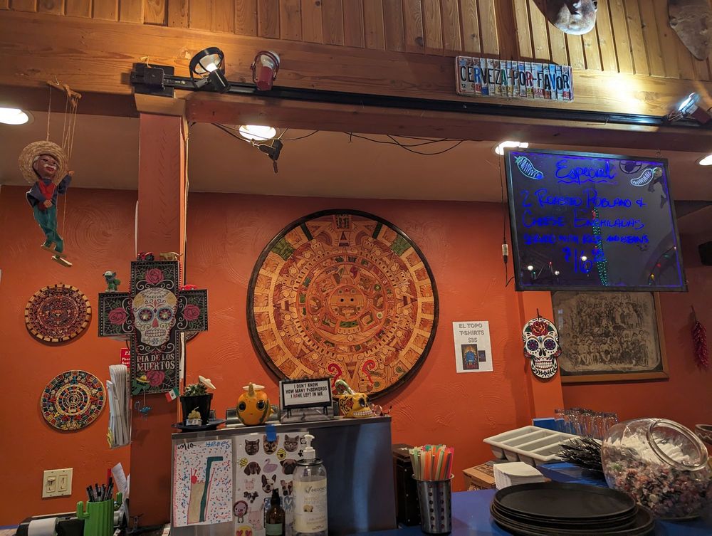 El Topo Cantina