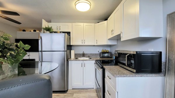 Beachway inn by null