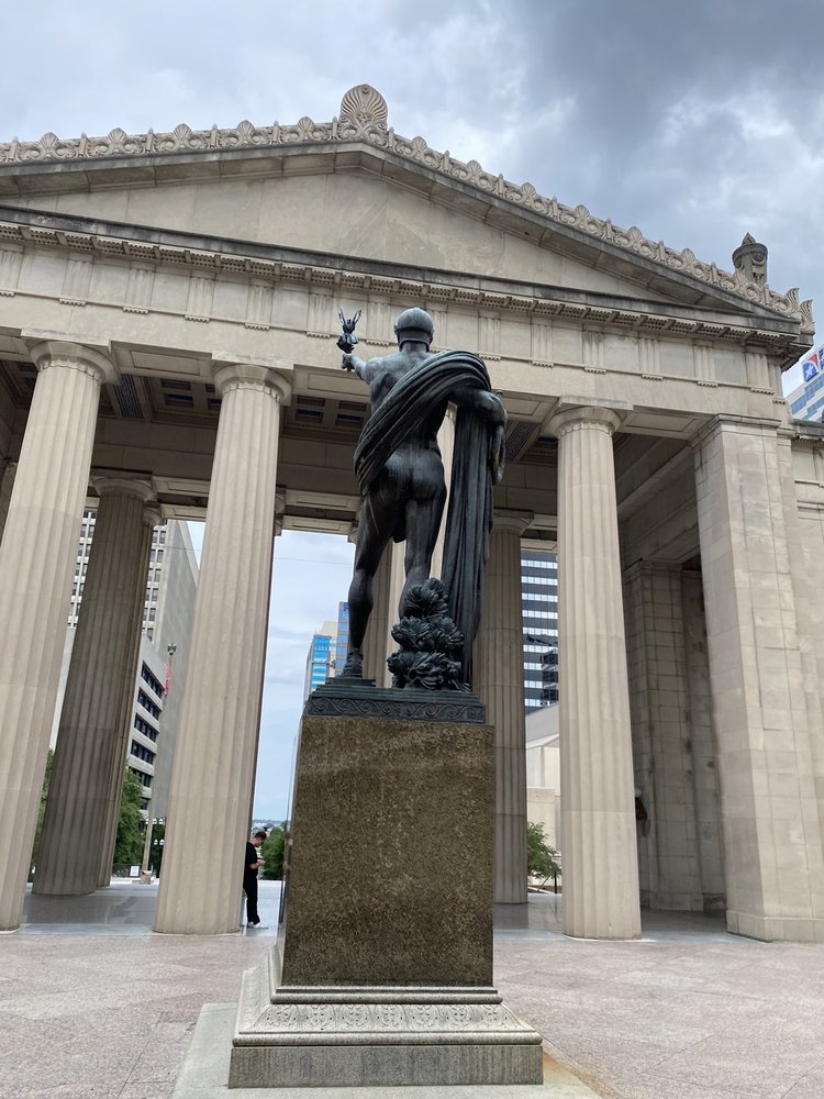 War Memorial Auditorium - wedding in Nashville, TN