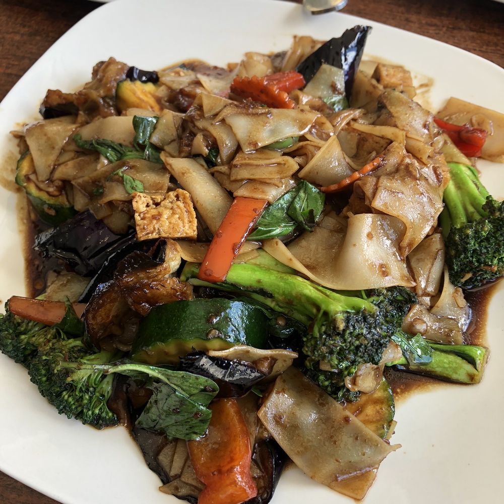 Noodle Express - My Eggplant dish with noodles 8/10 so good! On 3/26/24 - Thai Near Me - Fresno, California Noodle Express - My Eggplant dish with noodles 8/10 so good! On 3/26/24 - Thai Near Me - Fresno, California