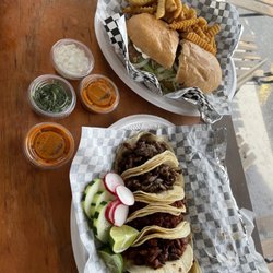 Tia Rosies Kitchen - Torts and tacos