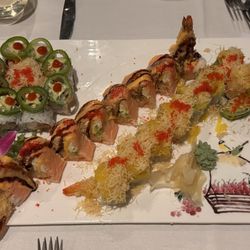 Kashiwa - Blazing sun roll, Menominee roll, mango tango roll