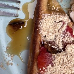 Café Santo Patrono - Waffle with roaches.