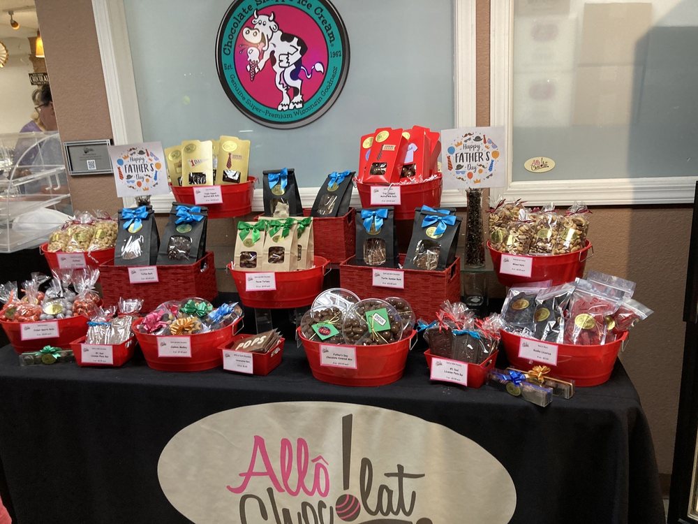 ALLO! CHOCOLAT Updated October 2024 16 Photos & 18 Reviews 234 W