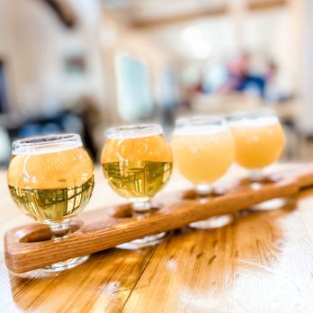 Cabin Creek Brewing - Beer Flight - Breweries Near Me - Georgetown, Colorado Cabin Creek Brewing - Beer Flight - Breweries Near Me - Georgetown, Colorado