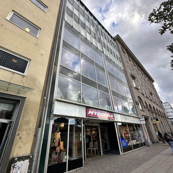 Myrorna - Store front - Thrift Stores Near Me - Göteborg, O