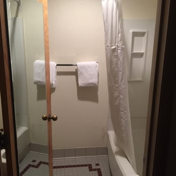 Ramada by Wyndham Columbus North - Hotels Near Me - Columbus, Ohio