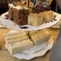 The English Rose Cafe and Tea Shop