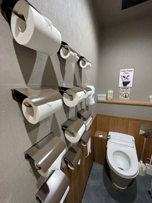 ICHIRAN Shibuya Spain-zaka by null