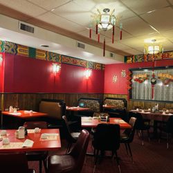 Palace Cantonese Restaurant - Interior
