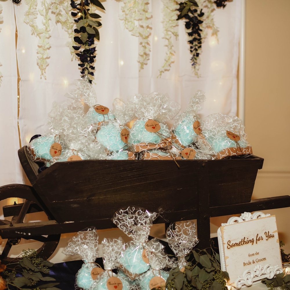Ravello's Restaurant - a wheelbarrow decorated with cookies and flowers - Bars Near Me - Merced, California Ravello's Restaurant - a wheelbarrow decorated with cookies and flowers - Bars Near Me - Merced, California