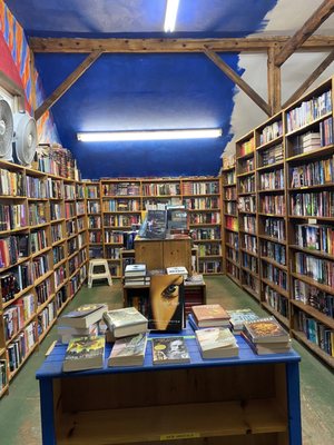 The Book Barn by null