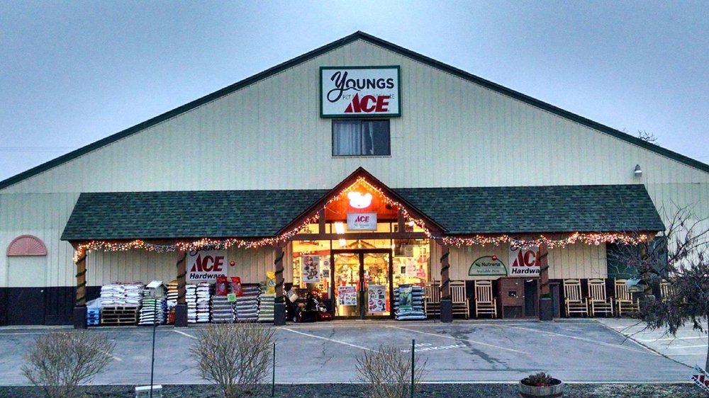 YOUNG’S GENERAL STORE Updated August 2024 13 Reviews 14 Boulevard Ave, Catskill, New York