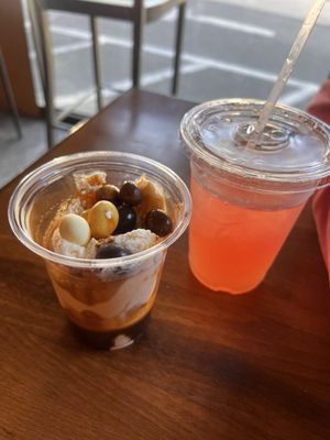 Shady Coffee & Tea by null