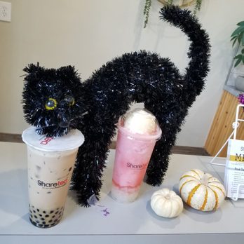 Sharetea - Strawberry tea with Lychee and coffee milk tea - Coffee & Tea Near Me - Lake Forest, California Sharetea - Strawberry tea with Lychee and coffee milk tea - Coffee & Tea Near Me - Lake Forest, California