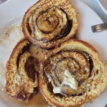 Ruby's Diner - Cinnamon French Toast - Diners Near Me - Laguna Beach, California Ruby's Diner - Cinnamon French Toast - Diners Near Me - Laguna Beach, California